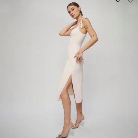 Reformation Bess Dress in Ivory - Picture 4 of 16